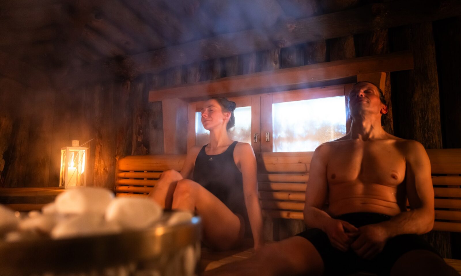 Tunnelmallinen sauna Piparina Day Cabins & Diningissa.